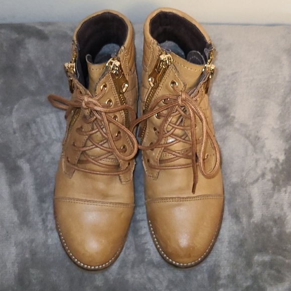 Aldo Leather Ankle Booties - Picture 2 of 7